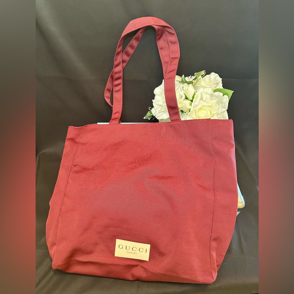 Gucci Beauty Burgundy Tote Bag - Picture 2 of 5